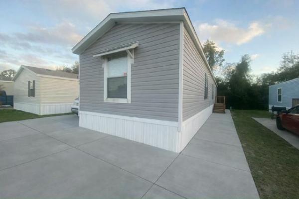 Photo 1 of 2 of home located at 200 Ashville St Apopka, FL 32712