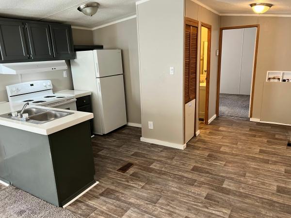 1998 Clayton Homes Inc Mobile Home For Sale