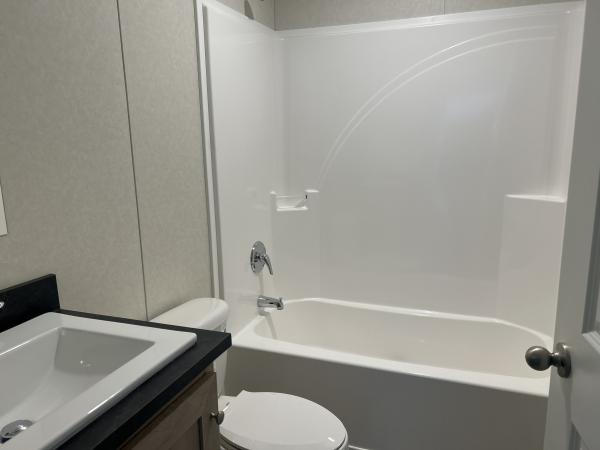 2025 CMH Manufacturing West, Inc. mobile Home