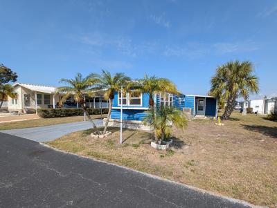 Photo 2 of 19 of home located at 603 63rd Ave W #G13 Bradenton, FL 34207