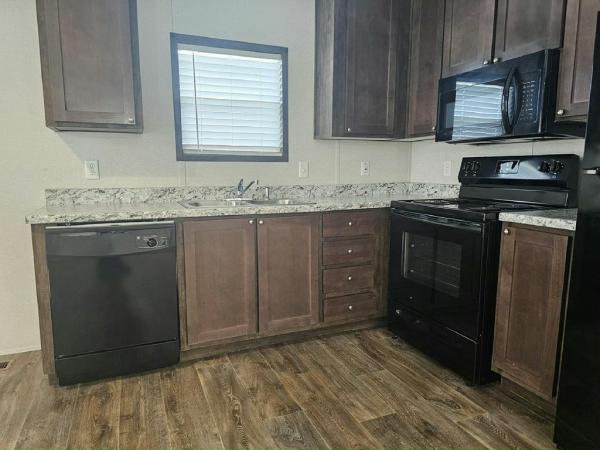 2021 RGN Services The Ali Manufactured Home