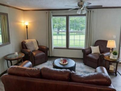 Photo 4 of 16 of home located at 450 Dogwood Dr. Lockport, NY 14094