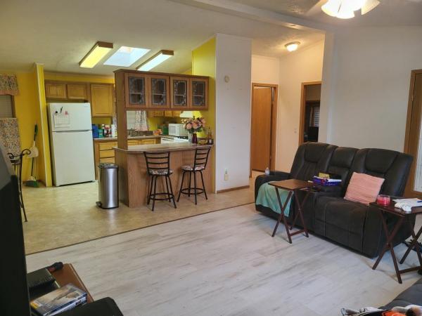 2000 Highland N/A Mobile Home