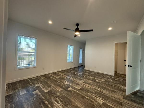 2026 Skyline - Ocala Kendall w/ Rear Porch - Limited Series Mobile Home