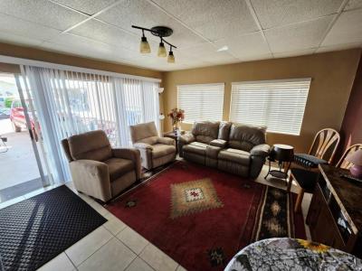 Photo 4 of 20 of home located at 8700 E University Dr Lot 1214 Mesa, AZ 85207