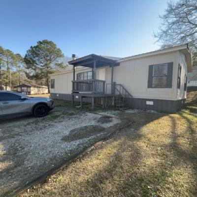 Photo 2 of 33 of home located at 501 Warbler Ave Troy, AL 36079