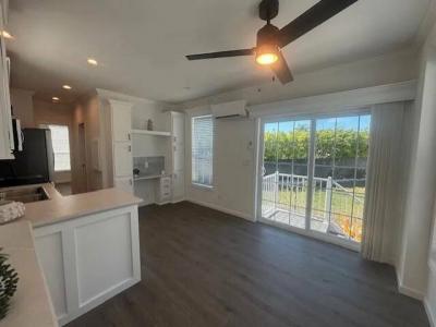 Photo 3 of 12 of home located at 327 Marie Ln, #327 Naples, FL 34104