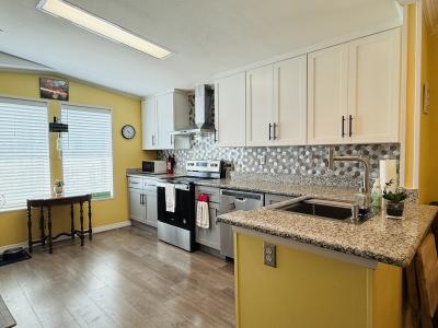 Photo 3 of 18 of home located at 86 W. Harbor Drive Vero Beach, FL 32960