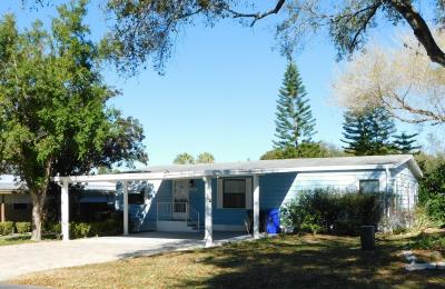 Photo 3 of 36 of home located at 1664 Cutter Ln Lakeland, FL 33810