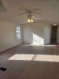 1994 Oakwood Mobile Home