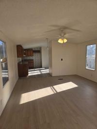 1994 Oakwood Mobile Home