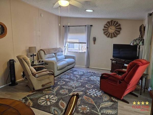 1989 PALM   Home