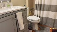 1986 VICT  Home