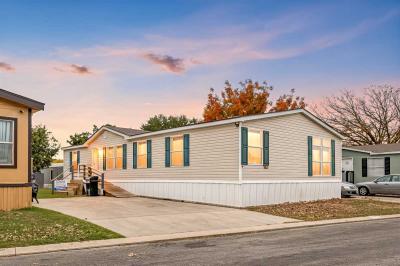 Photo 2 of 20 of home located at 191 Navajo Blanket San Antonio, TX 78223
