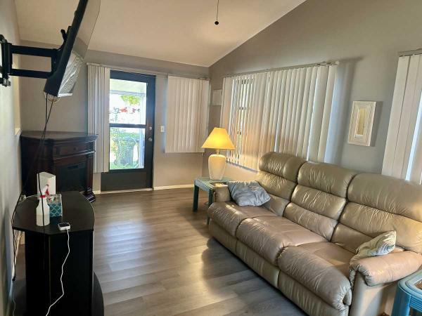 1989 2BA/2BA Mobile Home