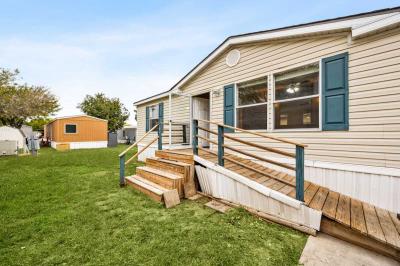 Photo 3 of 20 of home located at 191 Navajo Blanket San Antonio, TX 78223