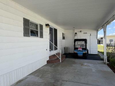 Photo 4 of 52 of home located at 587 Plaza Del Sol North Fort Myers, FL 33917