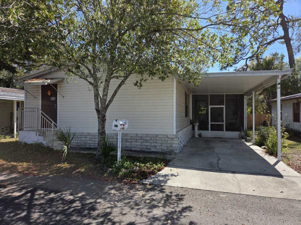 Photo 1 of 2 of home located at 204 South Pine Dr Tampa, FL 33613