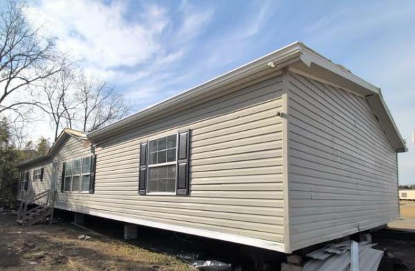 Photo 1 of 1 of home located at Heritage Homes Usa Inc. 918 Southeast Blvd Clinton, NC 28328