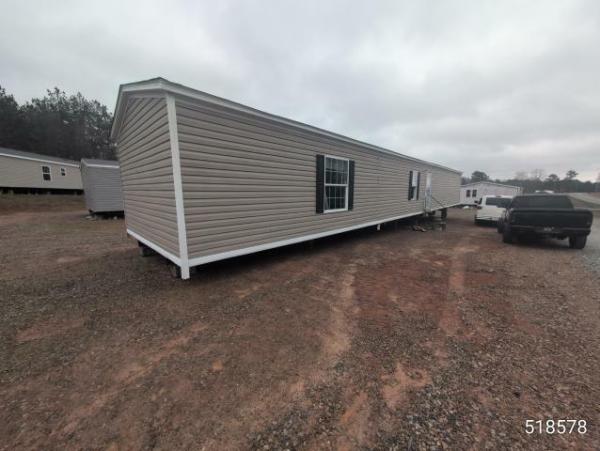 Photo 1 of 1 of home located at Southern Home Center Llc 815 W Oak Hwy Westminster, SC 29693