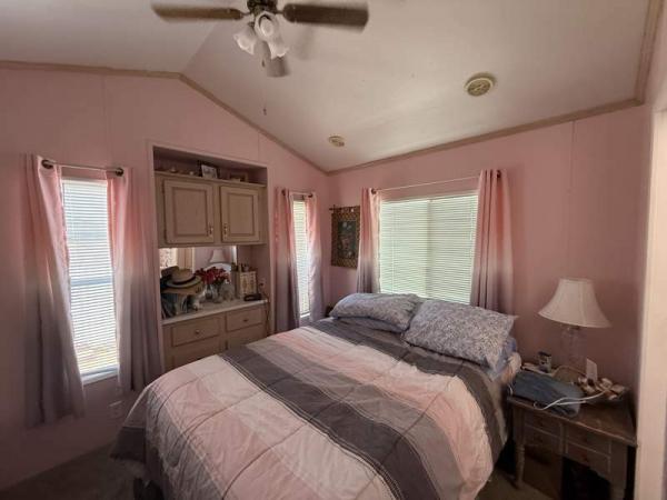 1994 Champion Manufactured Home