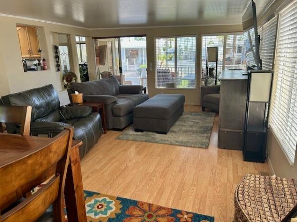 2000 CAVCO Mobile Home