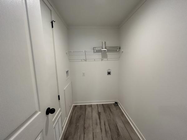 2025 Champion CH2450H32G01 Mobile Home