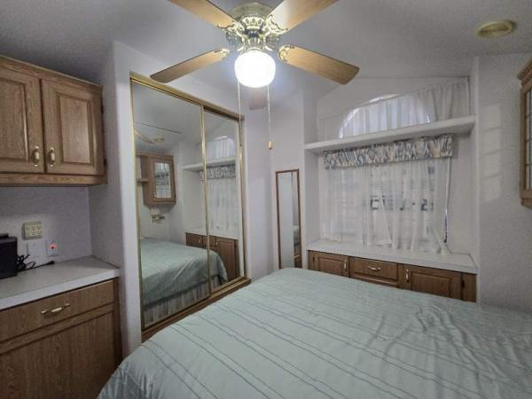 1995 OakP Manufactured Home
