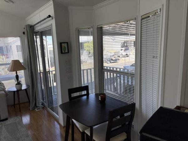 1999 Cavco Manufactured Home