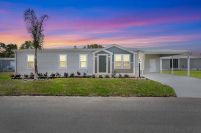 Photo 2 of 18 of home located at 464 Sheehan Way Lady Lake, FL 32159