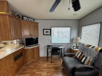 1991 Skyline Manufactured Home