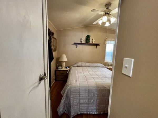 1991 Skyline Manufactured Home