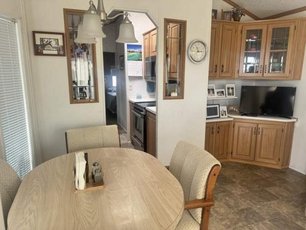 1998 Cavco Manufactured Home