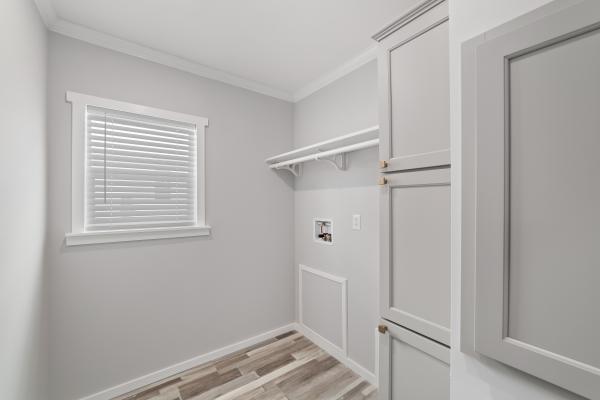 2025 Palm Harbor 340EL28482B Mobile Home