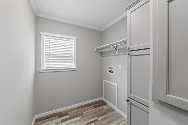 2025 Palm Harbor 340EL28482B Mobile Home