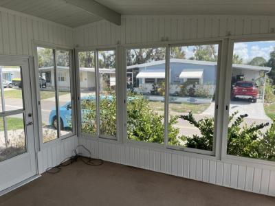 Photo 4 of 20 of home located at 388 Peppertree Lane Ellenton, FL 34222