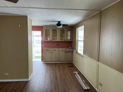 Photo 5 of 20 of home located at 388 Peppertree Lane Ellenton, FL 34222