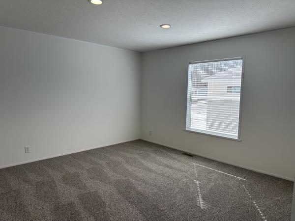 2025 Champion RAPB2856H32172 Mobile Home