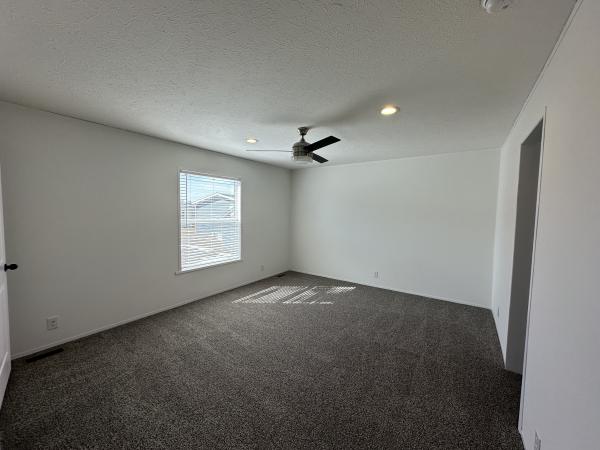 2025 Champion RAPB2856H32172 Mobile Home