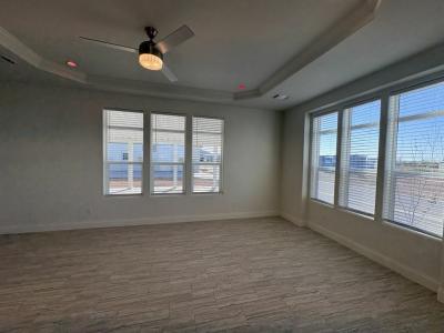 Photo 5 of 18 of home located at 3301 S Goldfield Road Lot 5115 Apache Junction, AZ 85119