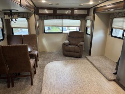 Photo 3 of 8 of home located at 900 Old Combee Rd 142 Lakeland, FL 33805