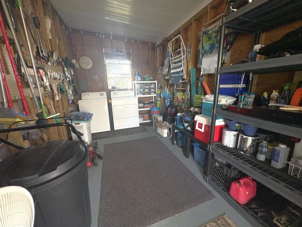 1984 BROO Double Mobile Home