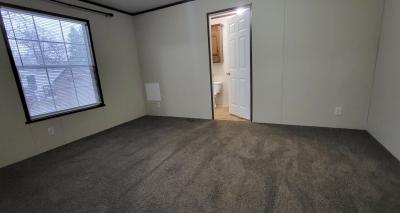 Photo 3 of 5 of home located at 6103 Robert Circle Site #262 Ypsilanti, MI 48197