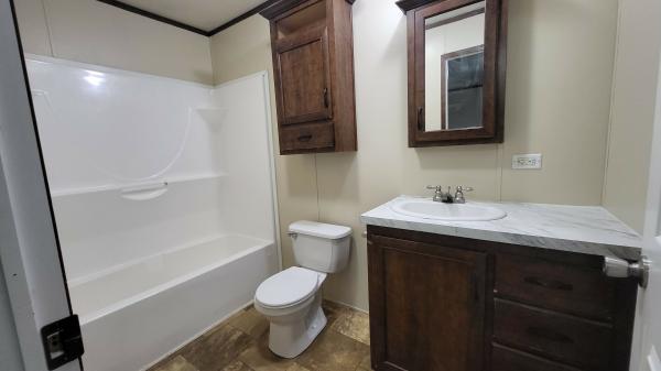 2015 Redman RA 1664-SH3 Mobile Home