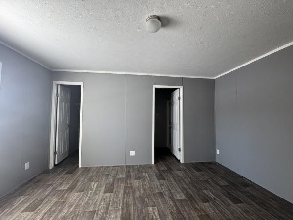 2019 Champion Home  Home