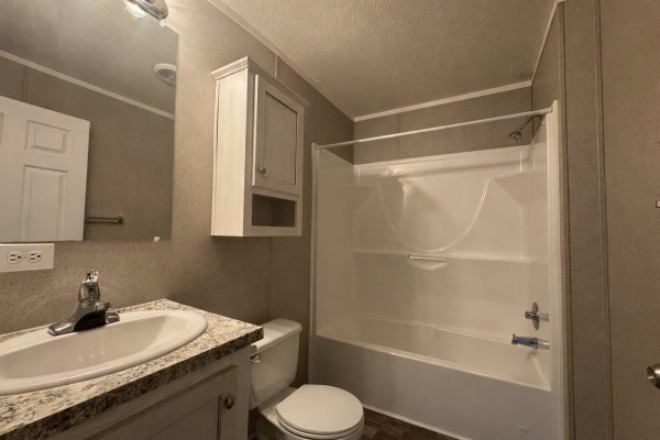 2019 Champion Home  Home