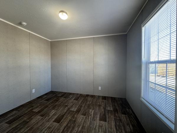 2019 Champion Home  Home