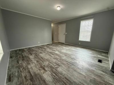 Photo 3 of 29 of home located at 11827 Cascade Circle #4 Romeo, MI 48065