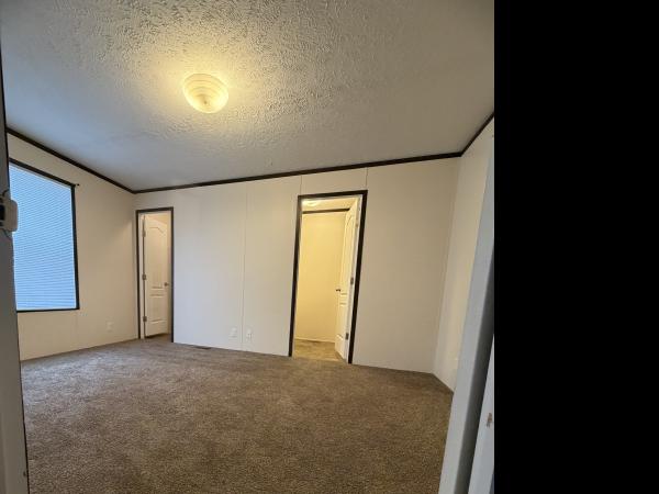 2016 CLAYTON Mobile Home