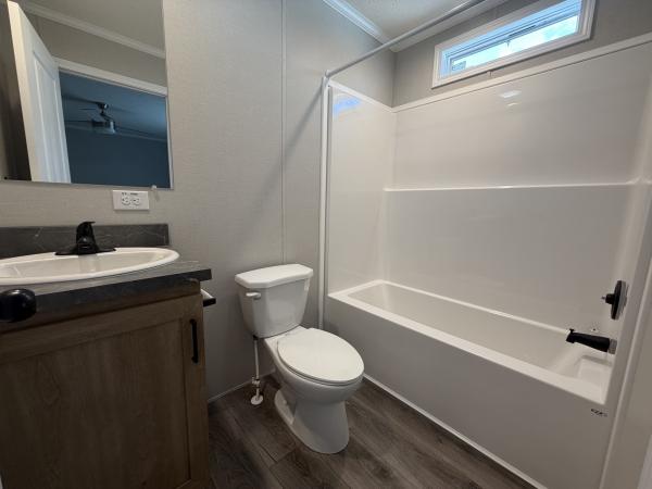 2026 Champion RAPB2452H32167 Mobile Home